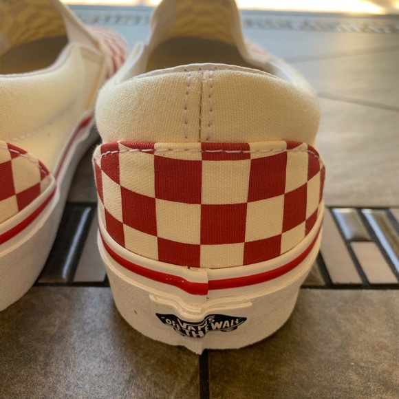 Vans checkerboard slip on •BRAND NEW • NEVER WORN - Picture 11 of 15